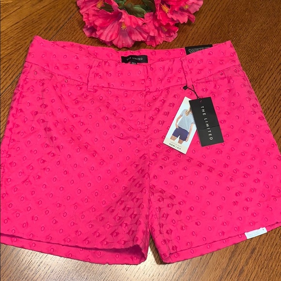 The Limited Pants - ⭐️NEW The LIMITED Tailored SHORT Hot Pink Eyelet🌸